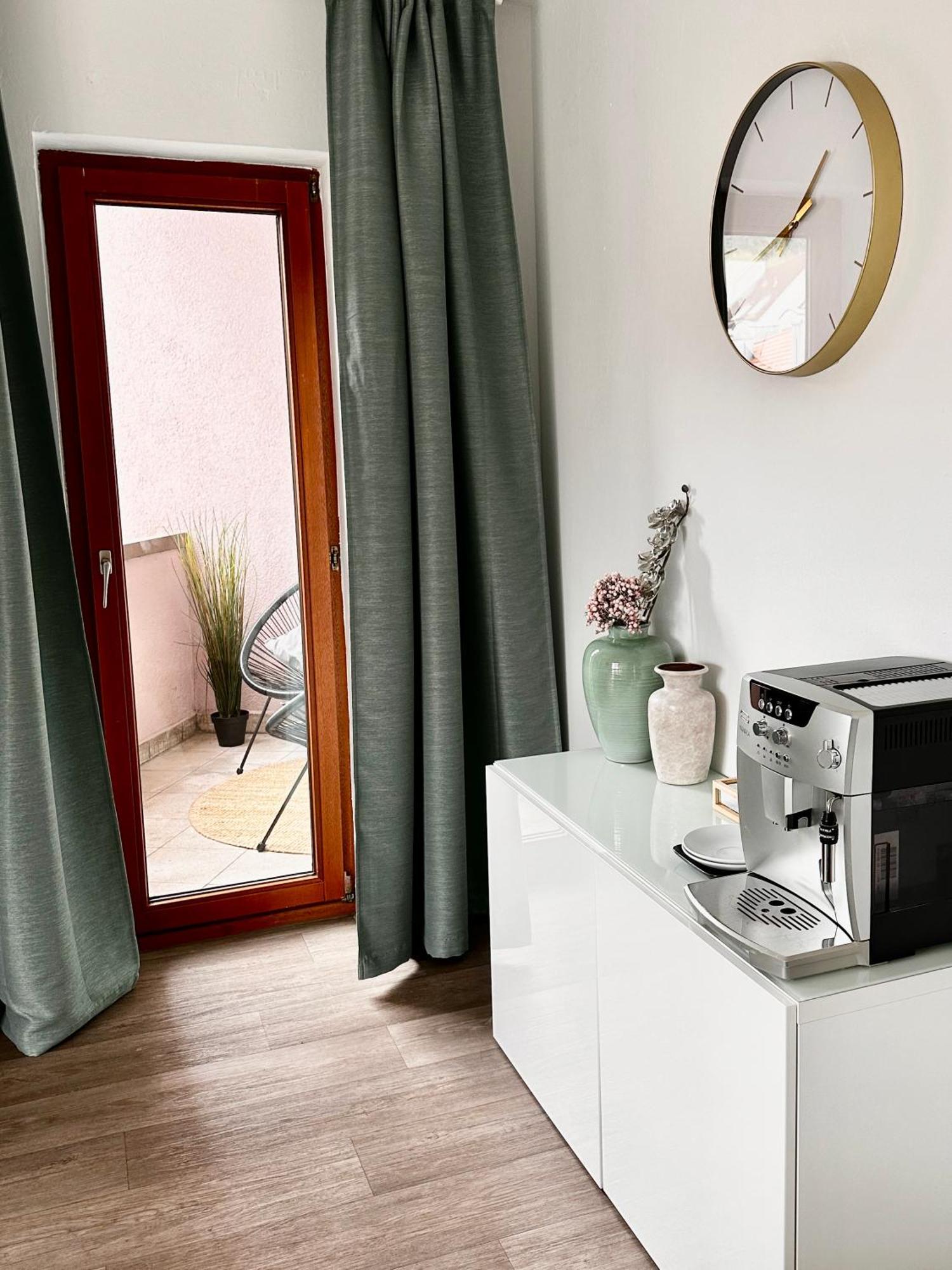 Wohnung Alte Mainbruecke - Gratis Kaffee - Netflix - Balkon ヴュルツブルク エクステリア 写真